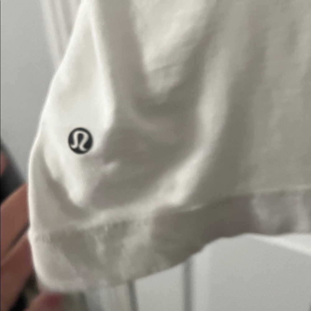 lululemon athletica white V-Neck Tee - Picture 4 of 5